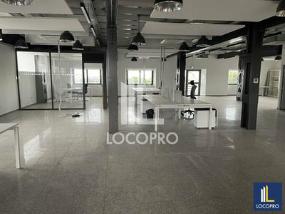 Local d'activité / Entrepôt - 2 350 m²