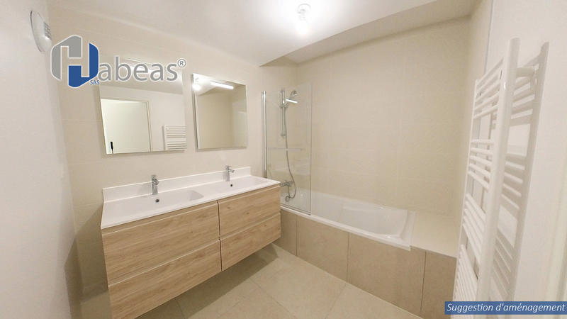 Appartement - 84 m² - 3 pièces