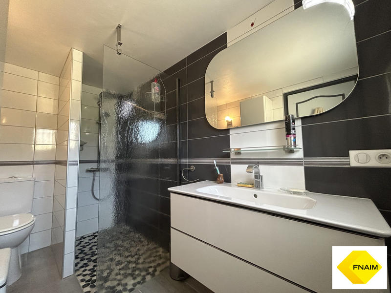 Maison - 122 m² - 5 pièces