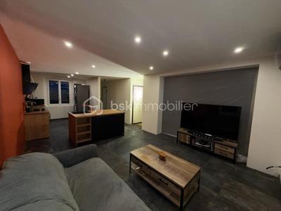 Maison - 133 m² - 6 pièces