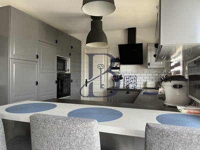 Maison - 154 m² - 7 pièces