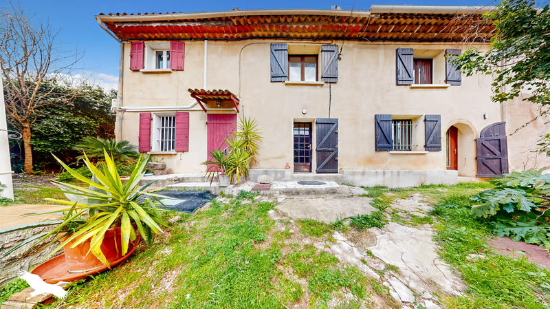 Maison - 153 m² - 6 pièces