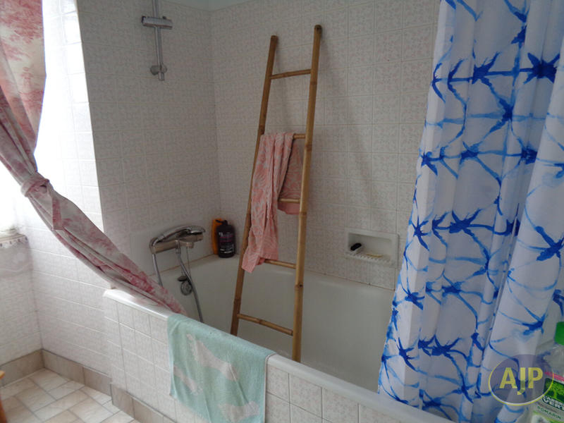 Maison - 155 m² - 8 pièces