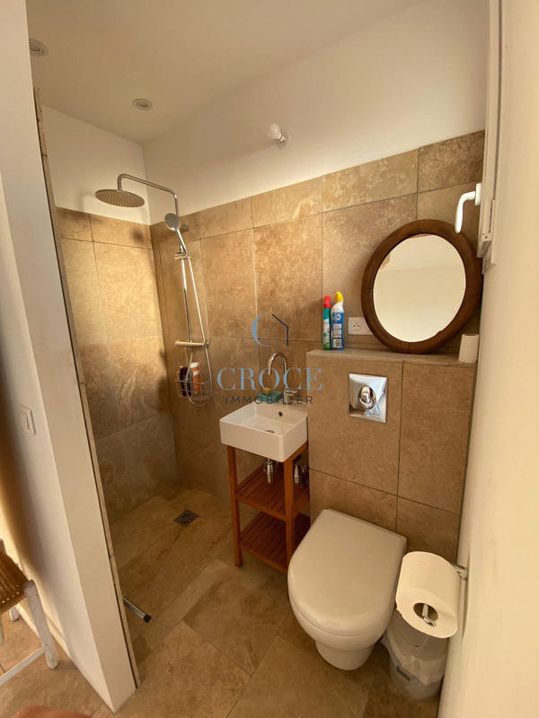 Villa - 80 m² - 5 pièces