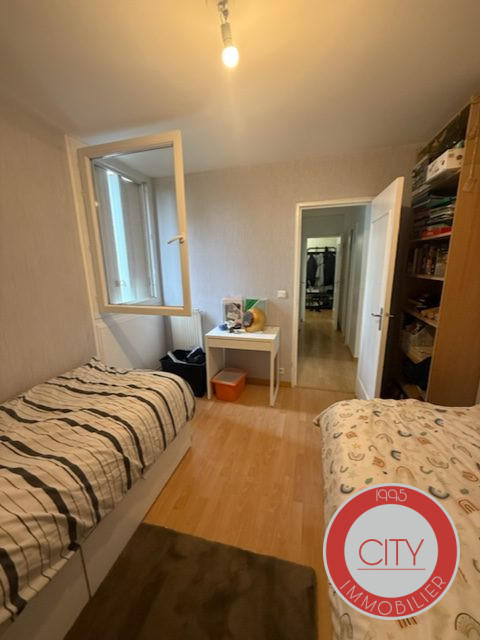 Appartement - 77 m² - 4 pièces