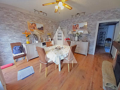 Maison - 130 m² - 10 pièces