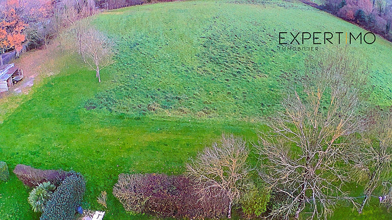 Propriété - 217 m² - 8 pièces