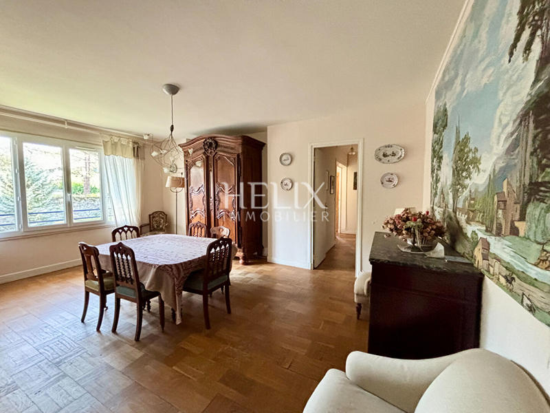 Appartement - 175 m² - 7 pièces