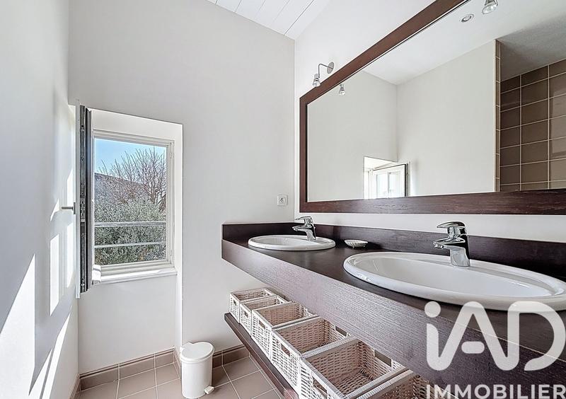 Maison - 195 m² - 7 pièces