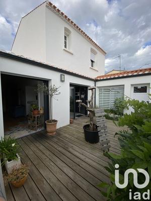 Maison - 102 m² - 6 pièces