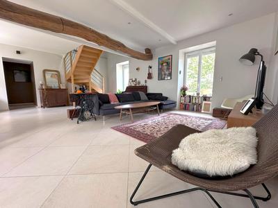 Maison - 190 m² - 6 pièces