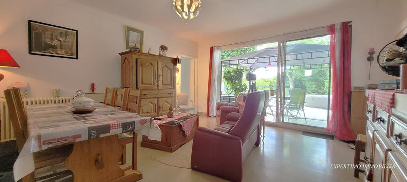 Maison - 176 m² - 8 pièces