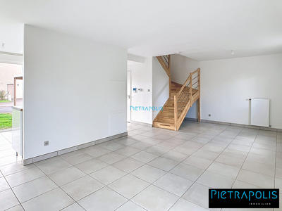 Duplex - 90 m² - 5 pièces