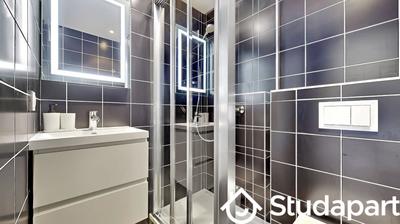 Chambre - 9 m² - 1 pièce