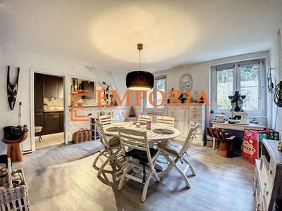 Appartement - 111 m² - 5 pièces