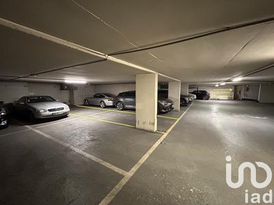 Parking - 23 m²