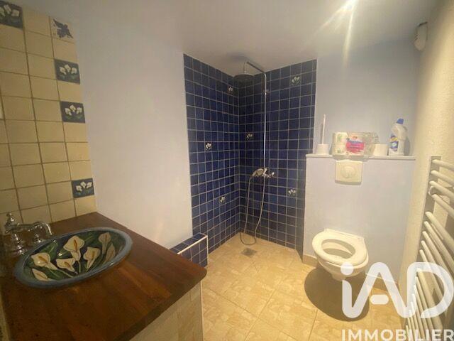 Maison - 225 m² - 6 pièces