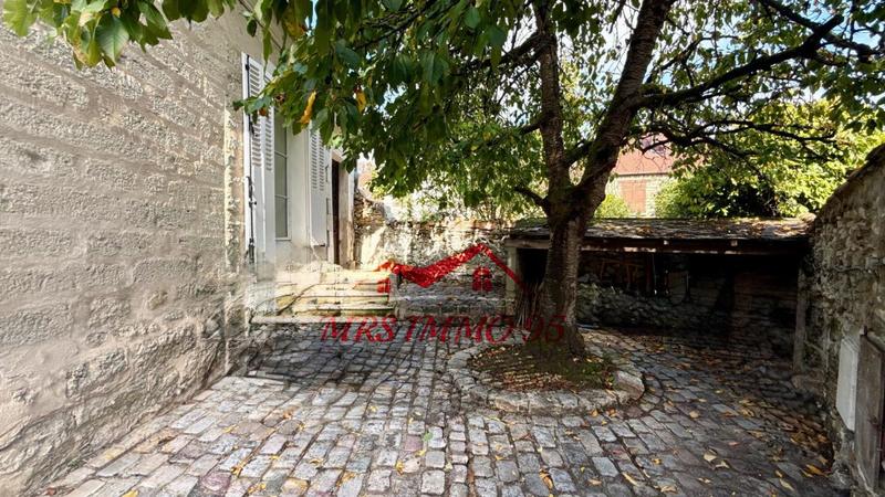 Demeure - 220 m² - 8 pièces