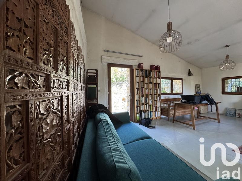 Maison - 243 m² - 9 pièces