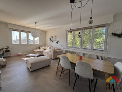 Appartement - 105 m² - 4 pièces