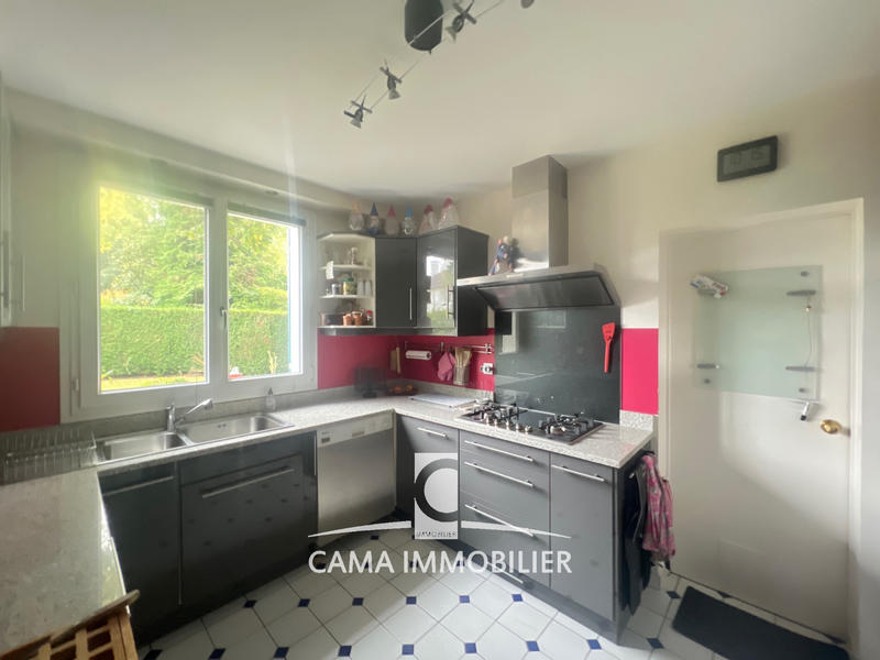 Maison - 162 m² - 7 pièces