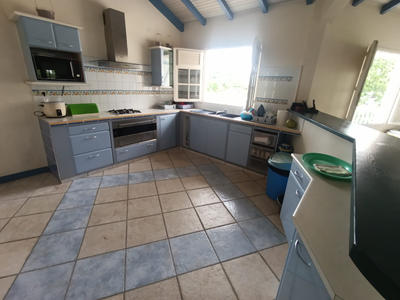 Maison - 363 m² - 8 pièces