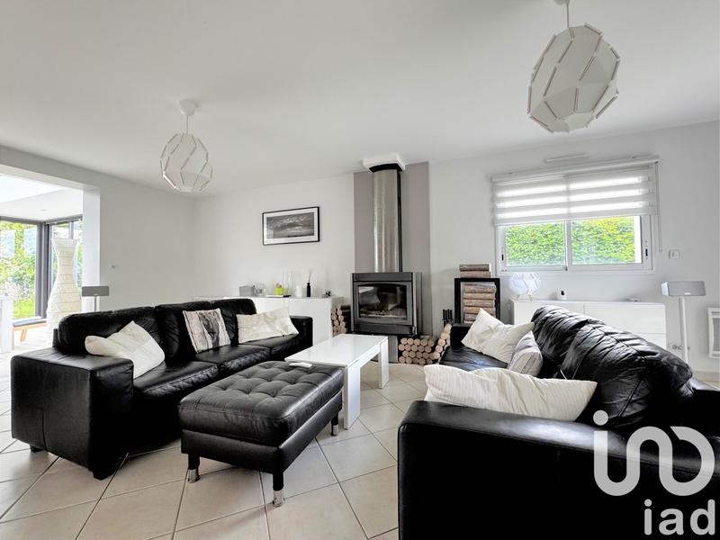 Maison - 142 m² - 7 pièces