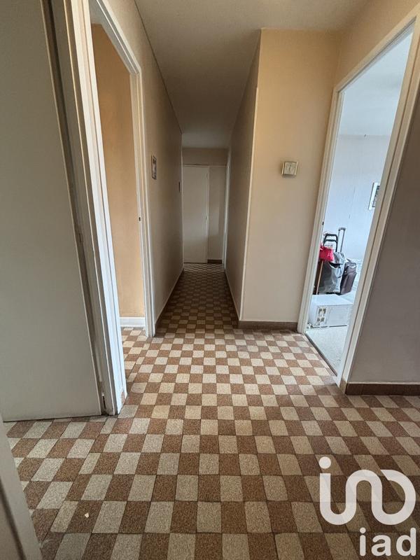 Appartement - 64 m² - 4 pièces