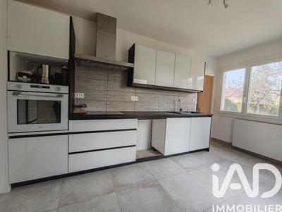 Maison - 117 m² - 5 pièces