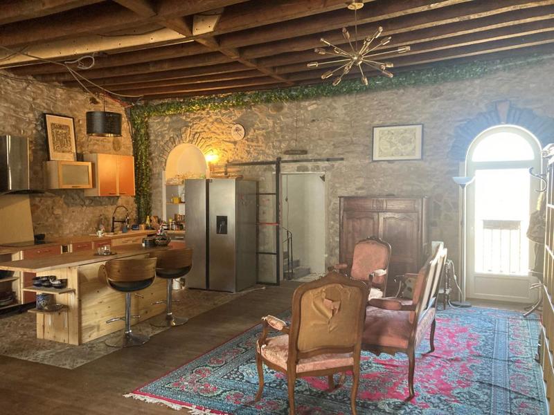 Maison de village - 186 m² - 9 pièces