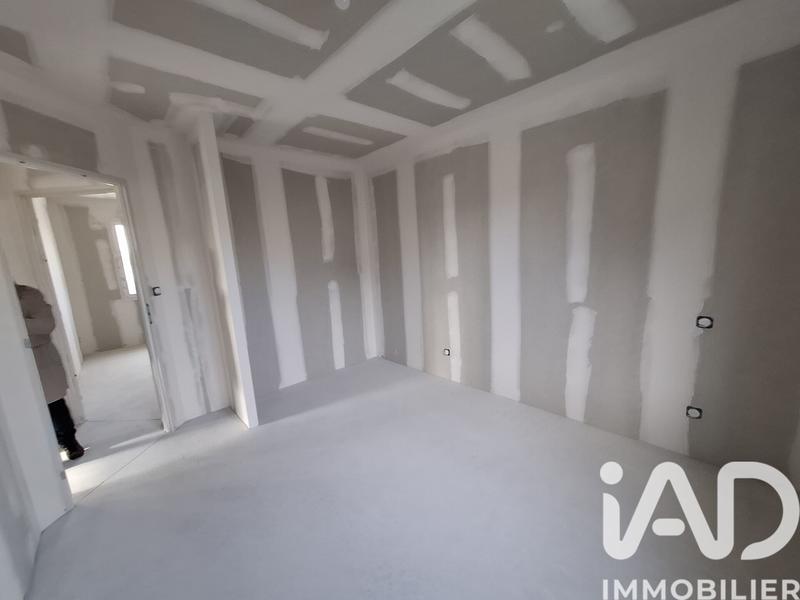 Maison - 91 m² - 4 pièces