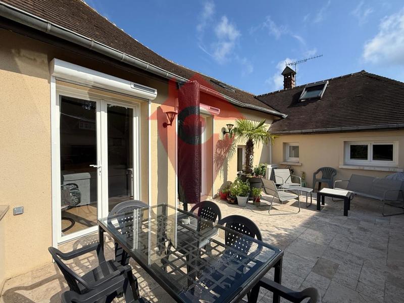 Maison - 162 m² - 5 pièces