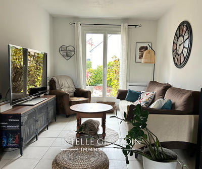 Maison - 122 m² - 6 pièces