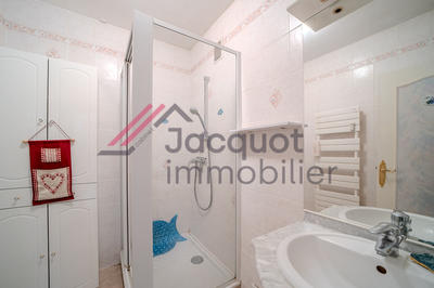 Maison - 109 m² - 4 pièces