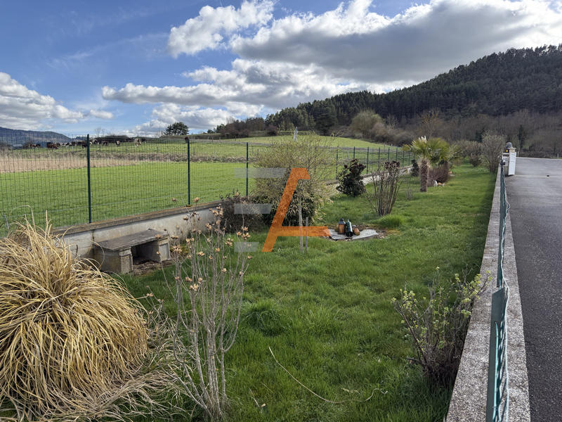 Propriété - 175 m² - 5 pièces