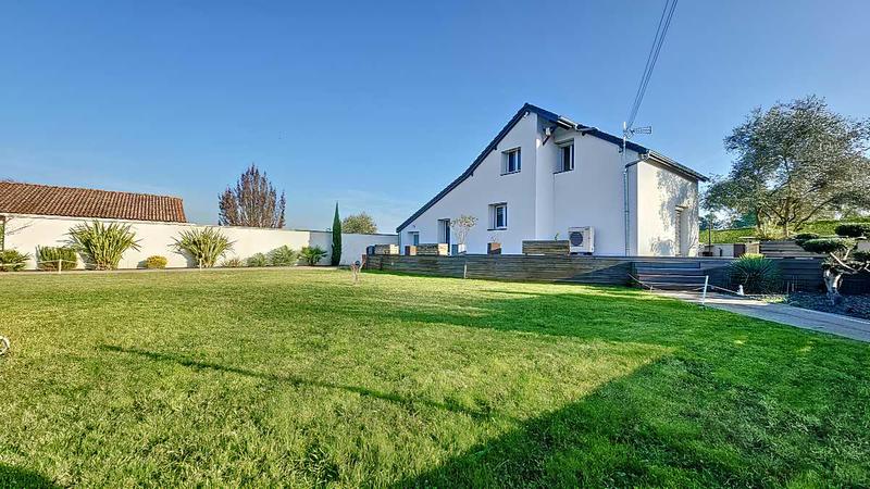 Maison - 128 m² - 5 pièces