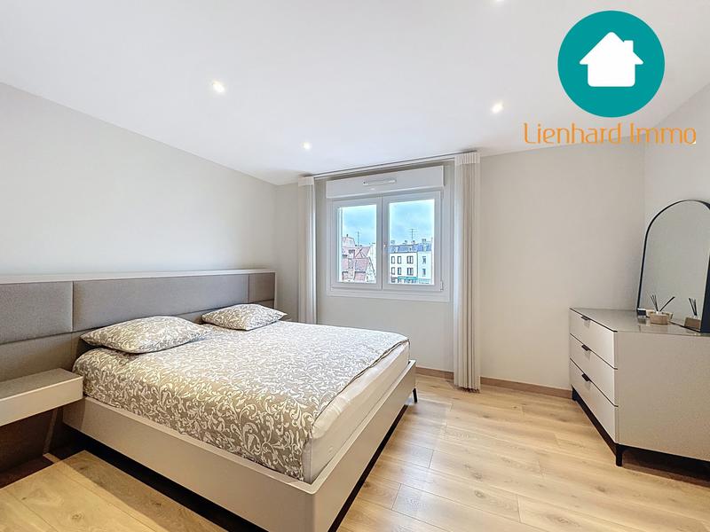 Appartement - 105 m² - 4 pièces