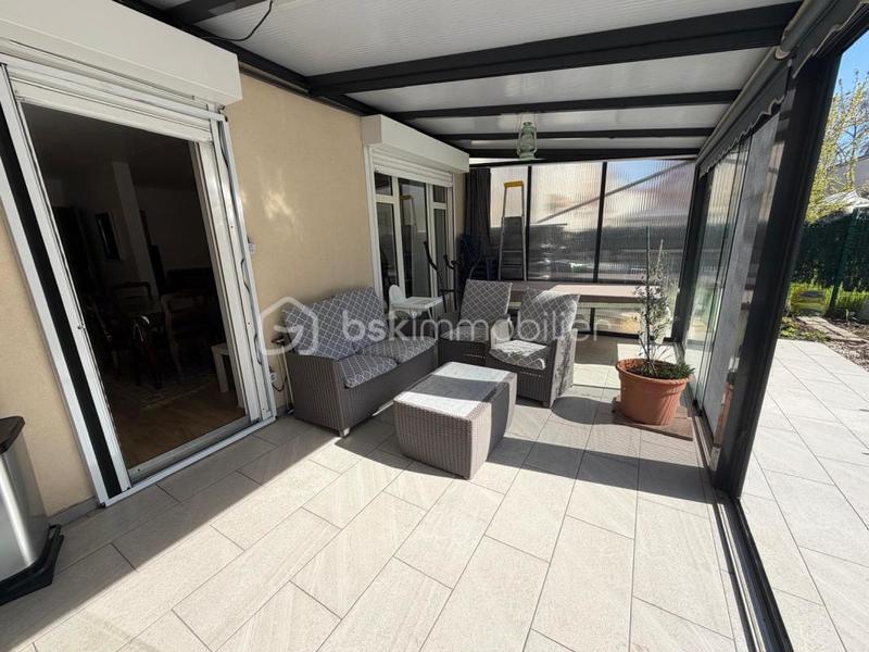 Maison - 97 m² - 6 pièces