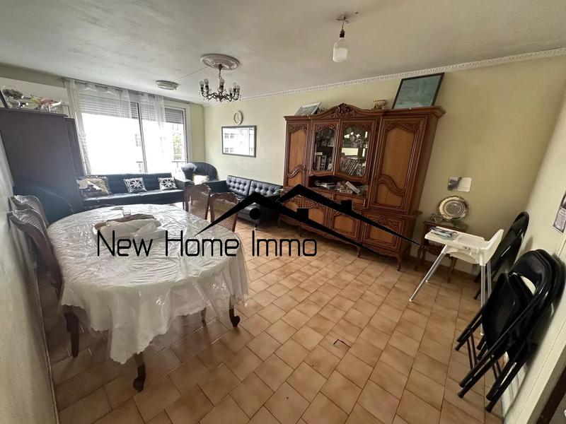 Appartement - 97 m² - 5 pièces