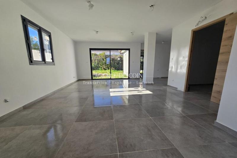 Maison - 81 m² - 5 pièces