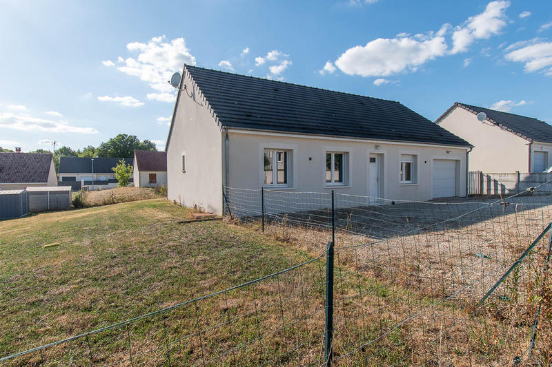 Maison - 92 m² - 5 pièces