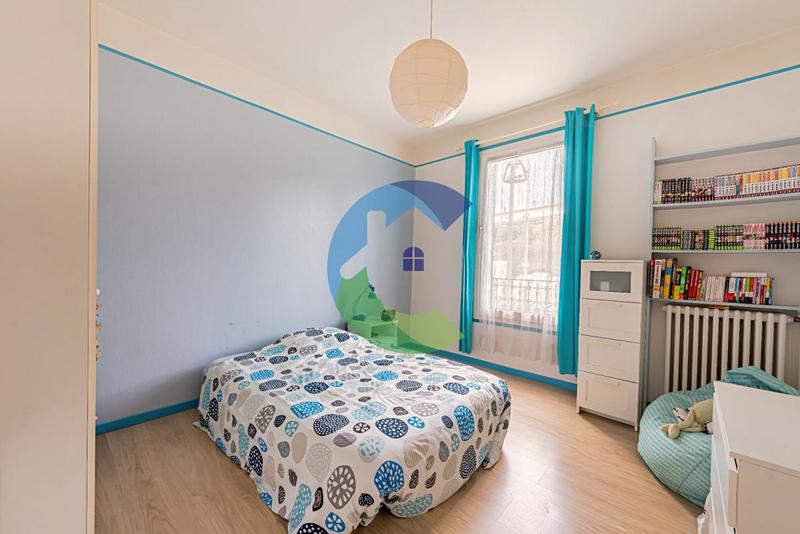 Appartement - 115 m² - 5 pièces