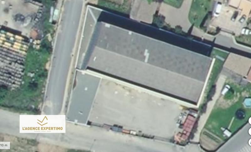 Entrepôt - 1 100 m²