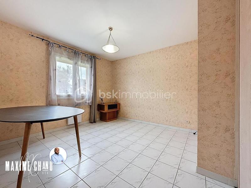Maison - 94 m² - 4 pièces