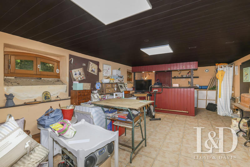 Maison - 170 m² - 6 pièces