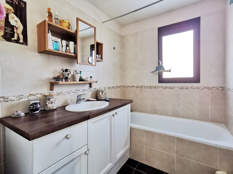 Maison - 130 m² - 7 pièces