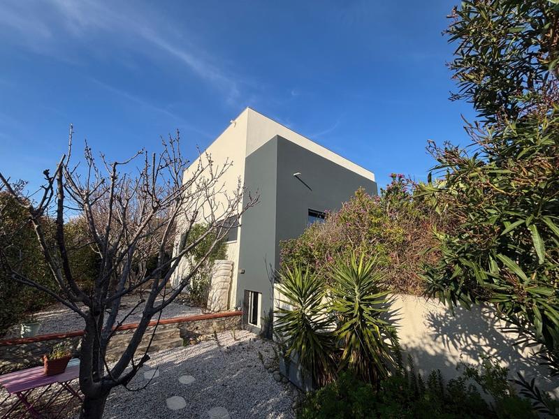 Villa - 150 m² - 4 pièces