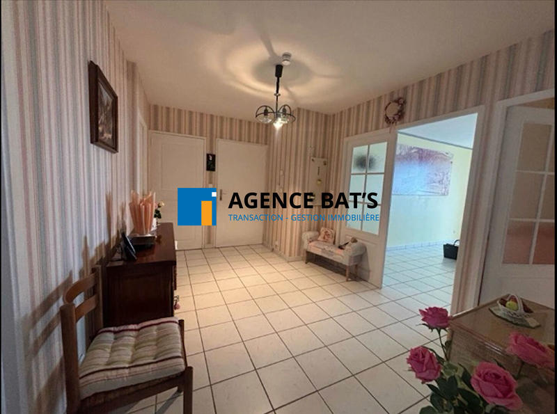 Appartement - 85 m² - 4 pièces