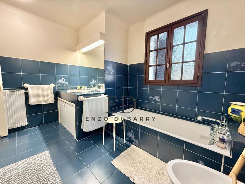 Maison - 131 m² - 5 pièces