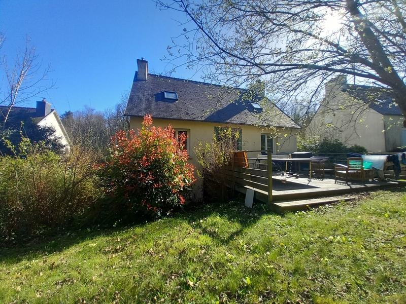 Maison - 100 m² - 6 pièces